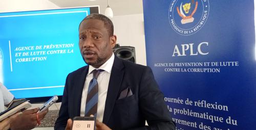 L'appel pour introduire des cours sur le rejet de la corruption dans les établissement scolaire primaires de la RDC