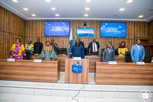 Le consortium le « Congo n’est pas à vendre » a demandé au gouvernement de clarifier la situation pour rassurer non seulement les acteurs électoraux, mais aussi l’ensemble des Congolais et des partenaires étrangers qui s’interrogent sur la crédibilité et l’intégrité des élections en RDC.