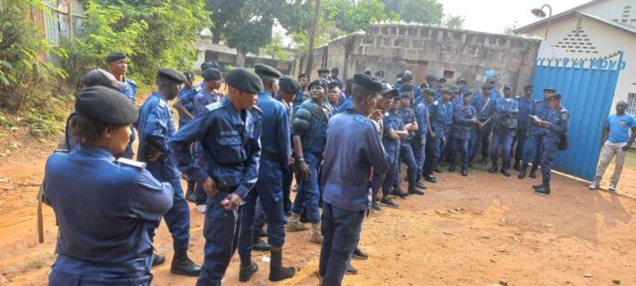 Kasaï-Oriental: Le Général John Tshibangu appelle à la discipline et à la collaboration entre militaires et policiers