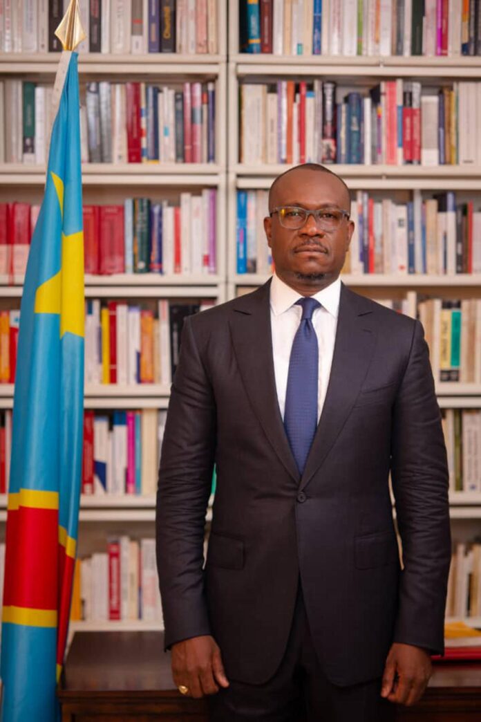 ENVOL dénonce : Vers une modification constitutionnelle sous Tshisekedi ?