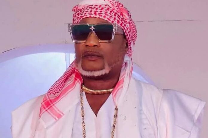 Koffi Olomide : Neutralité troublante dans une vidéo virale