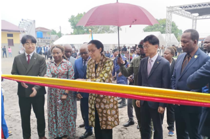 Kinshasa inaugure dix écoles : un nouveau souffle pour l'éducation en RDC