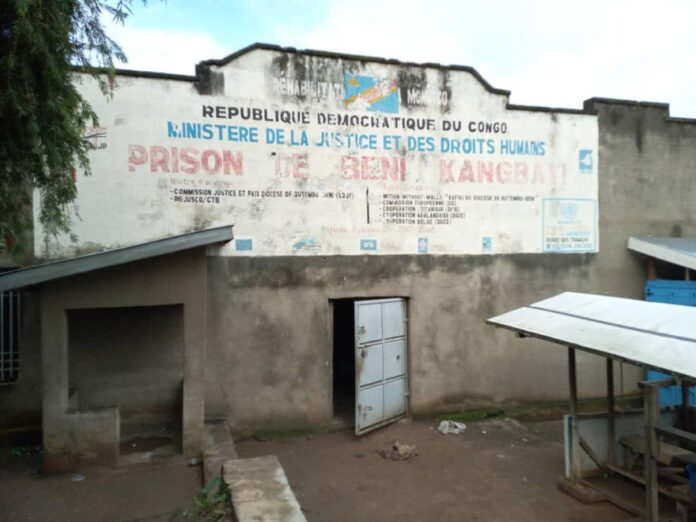 Nord-Kivu : Une évasion de 13 détenus sème l'inquiétude dans le secteur de Beni-Mbau