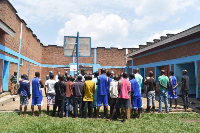 Nord-Kivu : le cri d'alarme sur l'enrôlement d'enfants par des groupes armés