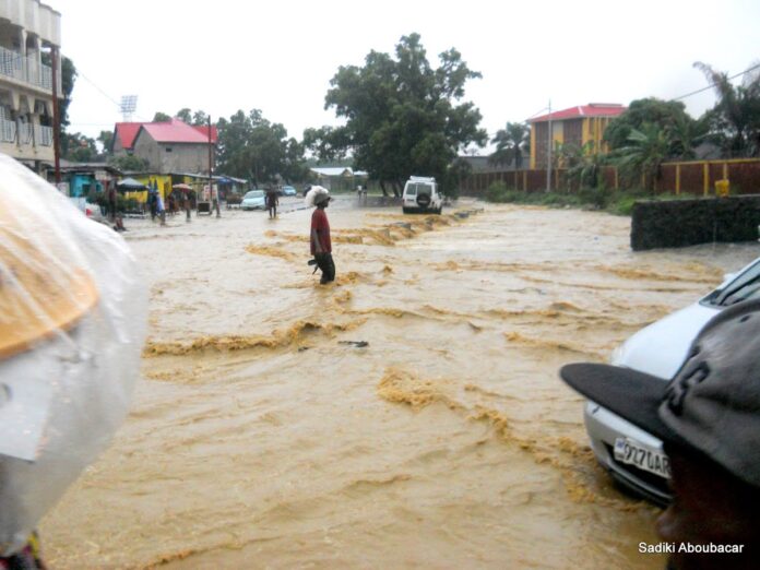 Kinshasa sous les eaux : une pluie meurtrière ravage la capitale congolaise