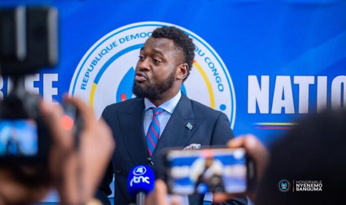 400 000 fonctionnaires impayés : le cri d'alarme du député Nyenemo Sanguma