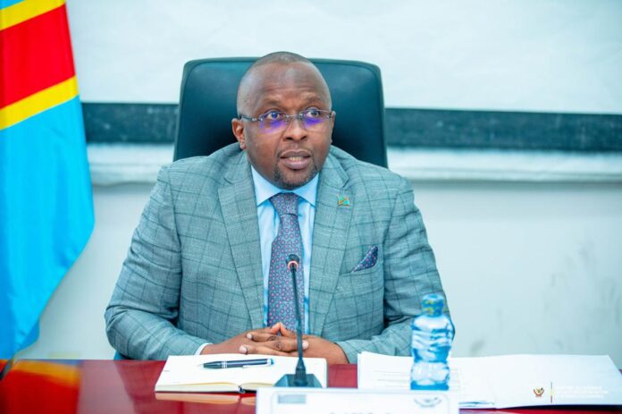Kinshasa accuse l'armée rwandaise et le M23 de crimes de guerre et recrutements forcés