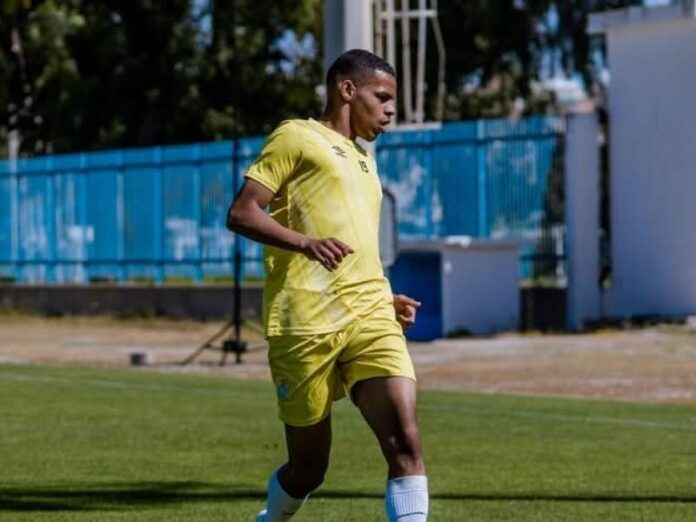 Daniel Tshilanda révèle les raisons déchirantes derrière son choix de défendre les couleurs de la RDC !