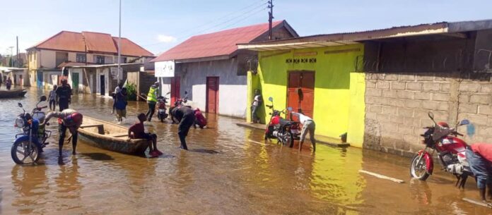 Kinshasa sous les eaux : 30 911 ménages sinistrés et une crise humanitaire imminente