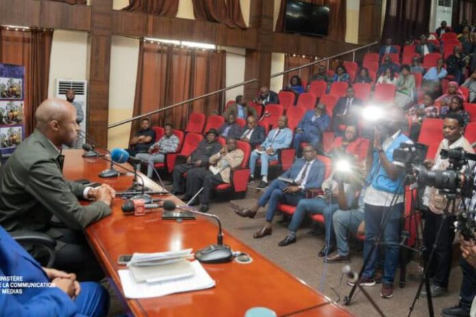 RDC : Patrick Muyaya dévoile la véritable nature de la guerre contre le Rwanda - Une analyse choc qui remet les pendules à l'heure