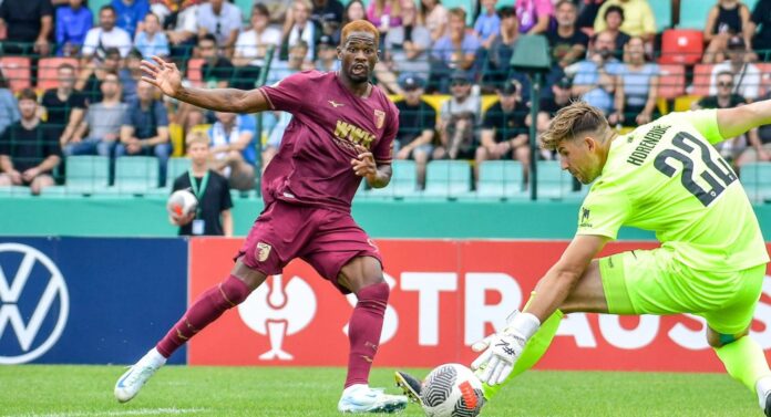 Samuel Essende, le sniper congolais qui fait trembler la Bundesliga !