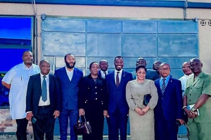 RDC : Des députés-médecins en mission humanitaire au Burundi pour sauver les déplacés de guerre congolais