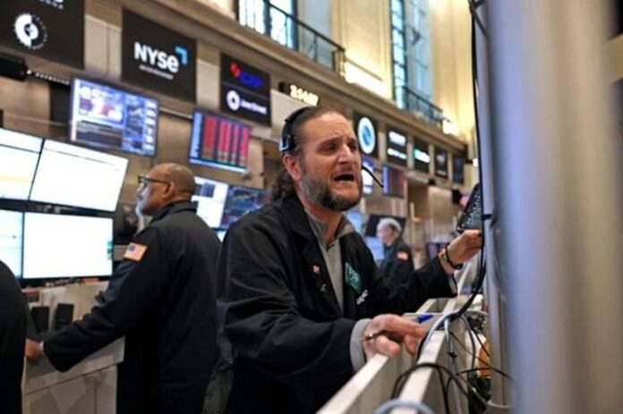 Tempête boursière mondiale : les marchés s'effondrent après les nouvelles taxes douanières américaines