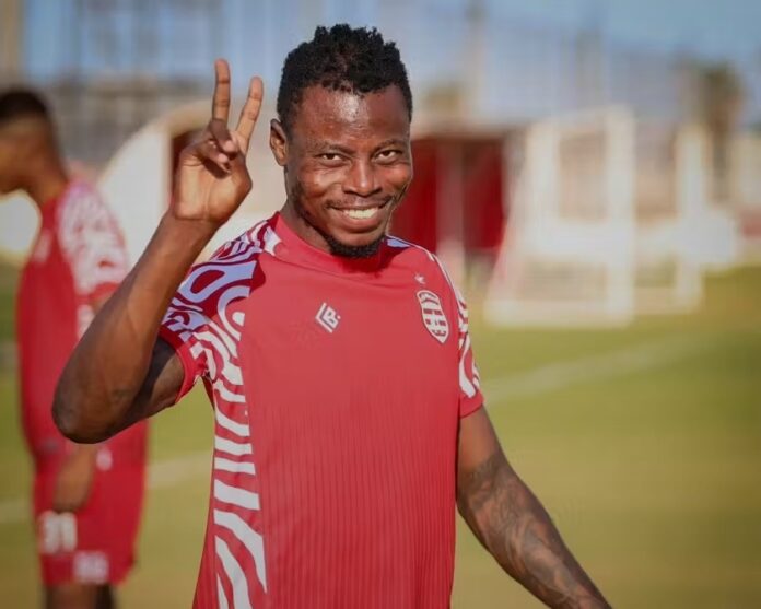 EXCLUSIF : Philippe Kinzumbi en feu en Tunisie, le Congolais propulse le Club Africain vers le titre !