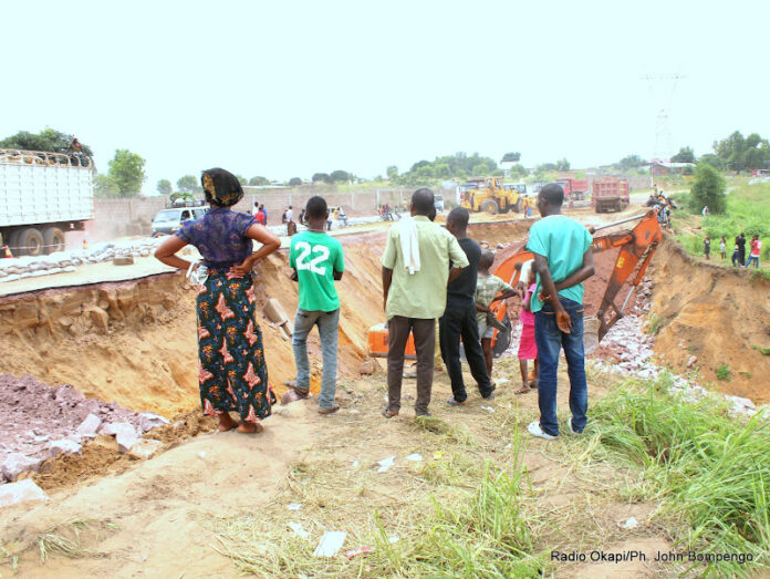 Kinshasa sous la menace d'une érosion apocalyptique : La route Bypass au bord de l'effondrement après les pluies diluviennes du 1er mai