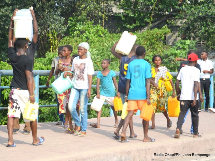 Coupure d'eau à l'Ouest de Kinshasa : la REGIDESO Lukunga paralysée par le sable