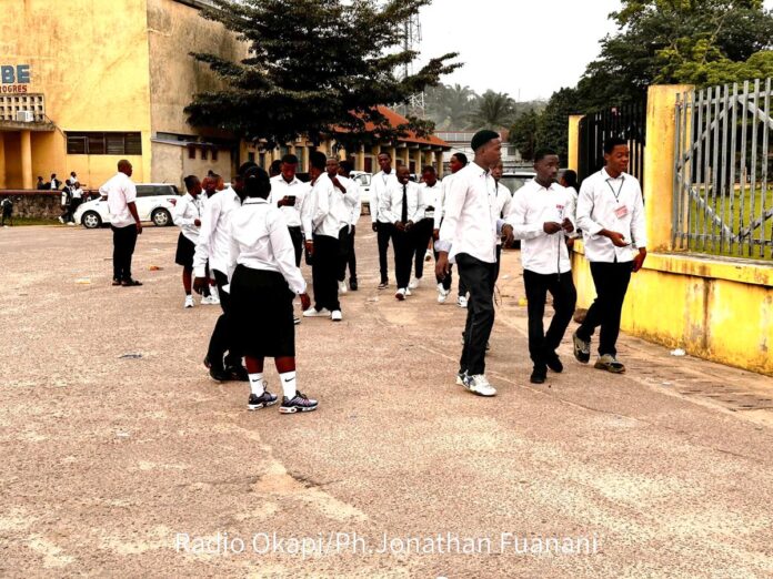 Bunia : Des élèves en examen lancent un appel urgent à la paix en Ituri