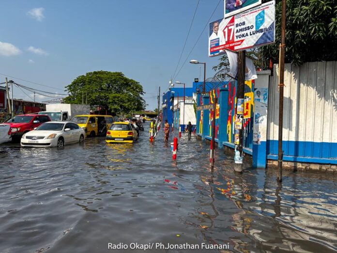 Kinshasa sous eaux : pluie torrentielle ravage Kisenso et aggrave l'érosion à Mont-Ngafula