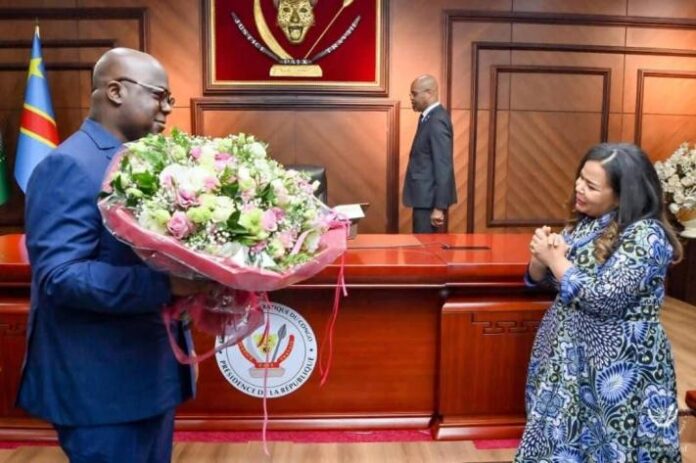 Tshisekedi sacre Thérèse Kayikwamba Wagner 'héroïne' de la diplomatie face à la crise Est-RDC Rwanda