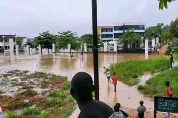 Kisangani noyée : pluie diluvienne et urbanisation anarchique plongent la Tshopo dans le chaos