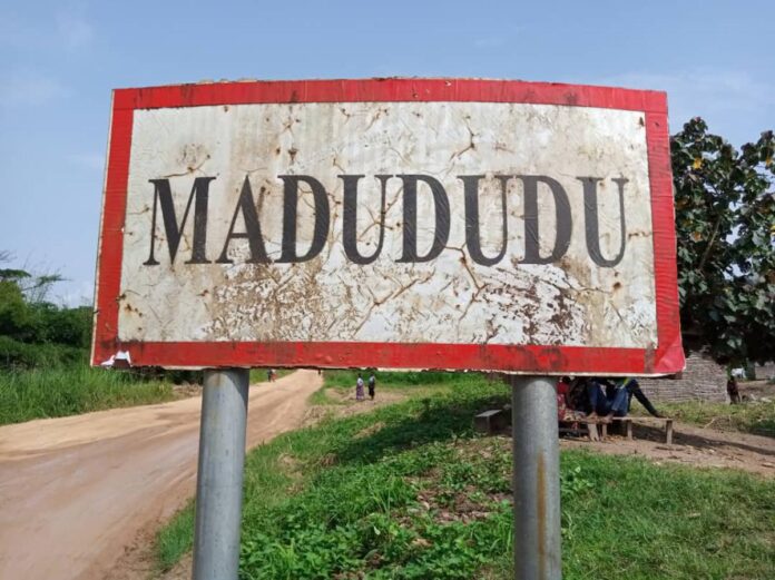 Ituri sous Feu : FARDC et UPDF Bombardent les Bastions ADF à Lolwa