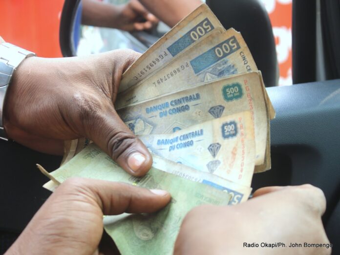 Goma en crise : les billets endommagés paralysent le commerce au Nord-Kivu