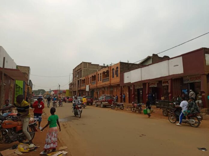 Nord-Kivu : Audit explosif sur les chantiers routiers de Beni et Butembo, 16 millions USD en question