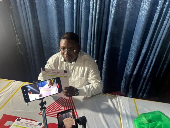 Congo Positif déclare la guerre au dialogue politique en RDC