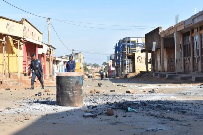 Violence scolaire à Matadi : les élèves transformés en guerriers des rues