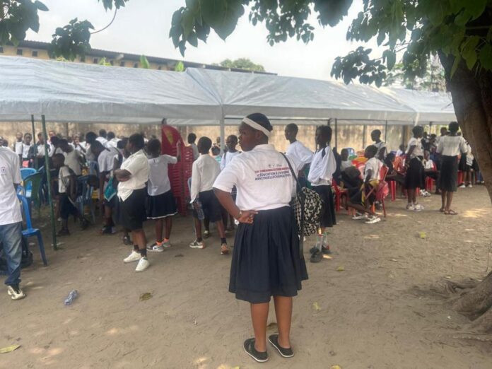 Kinshasa: nuisances sonores criantes menacent l'éducation à Ngiri-Ngiri