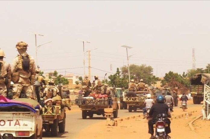 Tentative de coup d'État au Nigeria : 16 militaires arrêtés dont un général