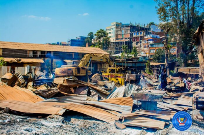 Incendie criminel au site minier de Lomera : 600 habitations détruites au Sud-Kivu