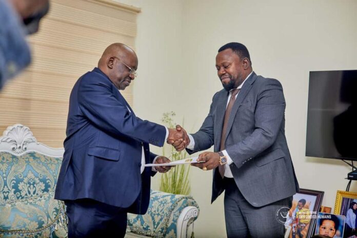 RDC : Samuel Mbemba vulgarise la reconnaissance des génocides par la CADHP