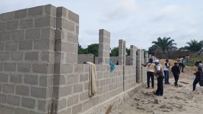 École primaire Lombe Ankoro : le projet PDL-145T abandonné par l'entreprise EKMM