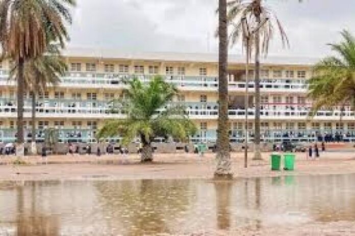 Inondations au Lycée Tuendelee : l'éducation paralysée à Lubumbashi