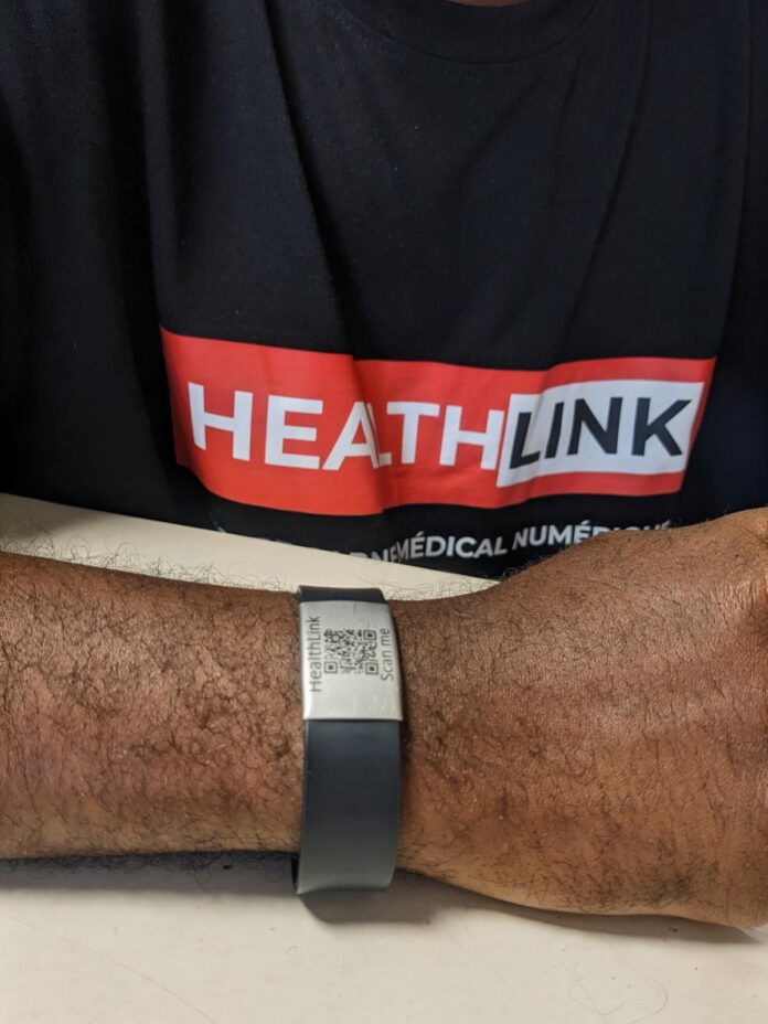 RDC: Le bracelet médical intelligent de Goma qui révolutionne les urgences