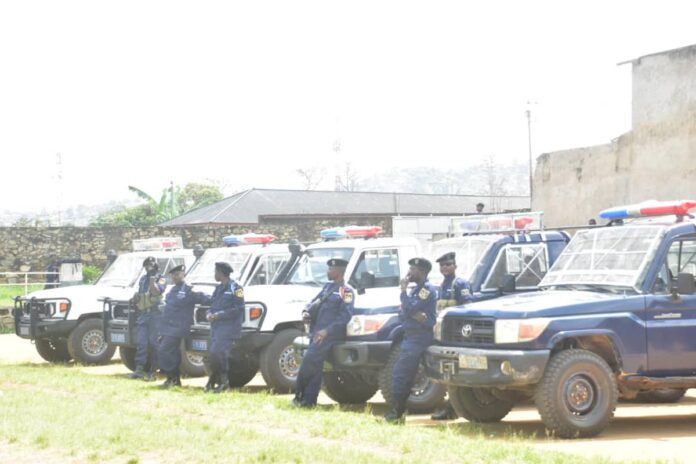 Beni : la police renforcée par 5 véhicules neufs pour sécuriser le Nord-Kivu