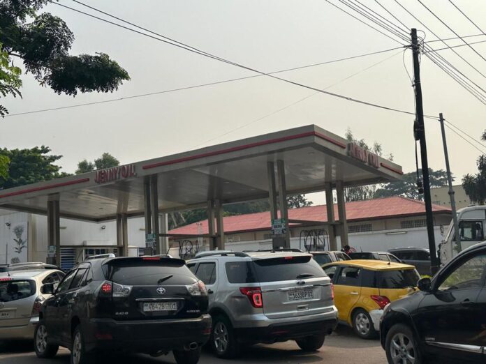 Kinshasa : une baisse des prix du carburant qui tarde à se concrétiser