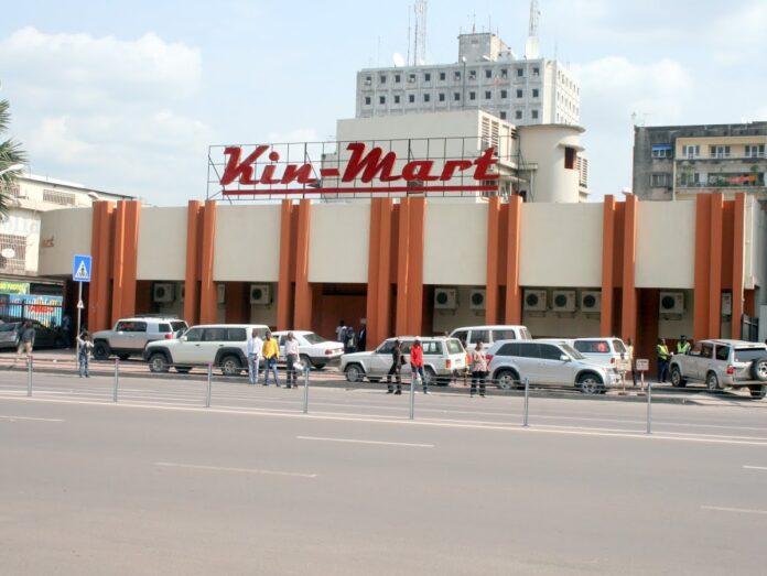 Kinshasa: les supermarchés baissent leurs prix avant Noël