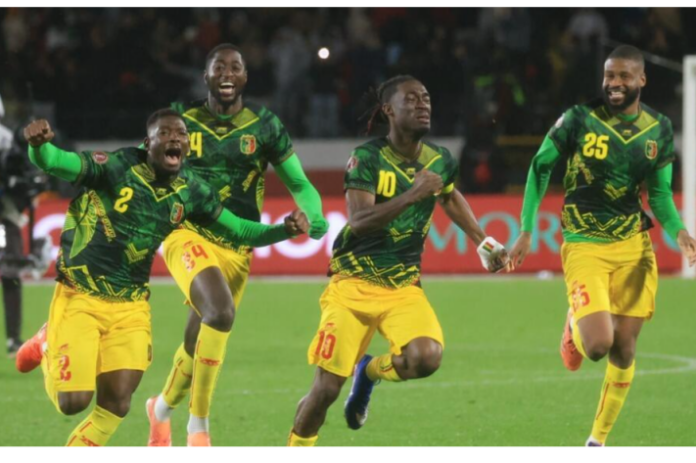 Exploit héroïque du Mali ! 10 contre 11, les Aigles éliminent la Tunisie et filent en quarts