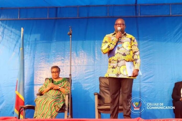 Kasaï : le gouverneur Mukendi dénonce l'asphyxie financière et l'abandon de l'État central