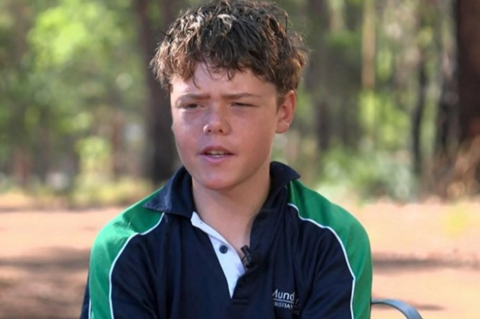 Héros de 13 ans sauve sa famille en mer après une nage de 4 km au large de l'Australie