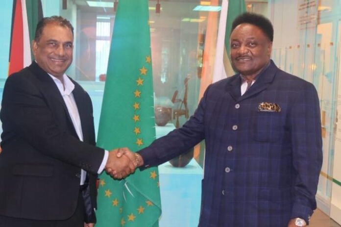 Joseph Olenghankoy à Johannesburg : L'offensive panafricaine pour un dialogue national en RDC
