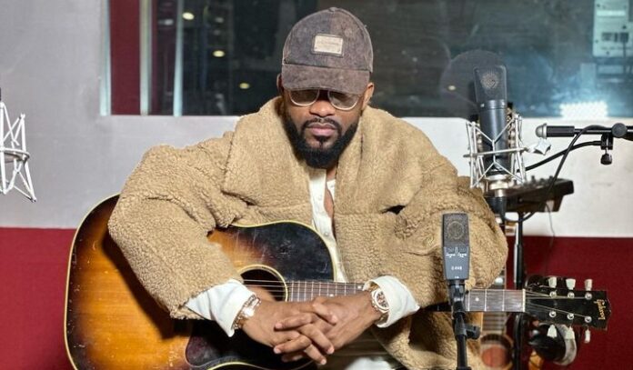 Fally Ipupa en retraite stricte à Mbanza-Ngungu pour son assaut du Stade de France