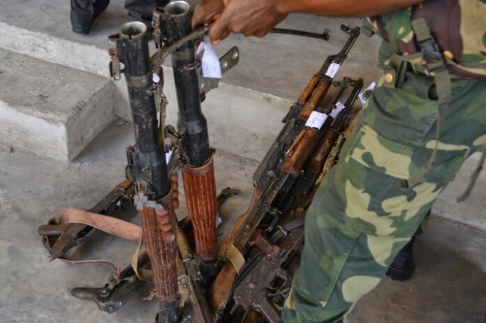 Reddition M23 : 25 combattants se rendent aux FARDC dans le Sud-Kivu, signe d'un mouvement en crise