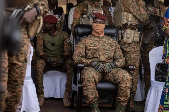 Burkina Faso : le gouvernement rejette violemment le rapport HRW sur les exactions contre les civils