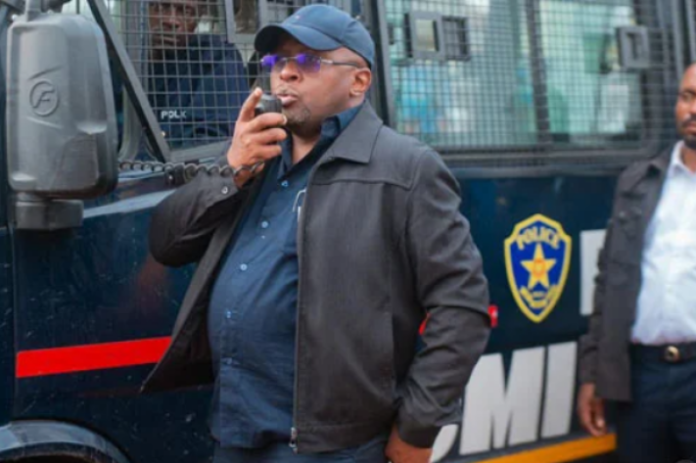 Kinshasa : un numéro d'urgence policier contre les braquages et les kulunas