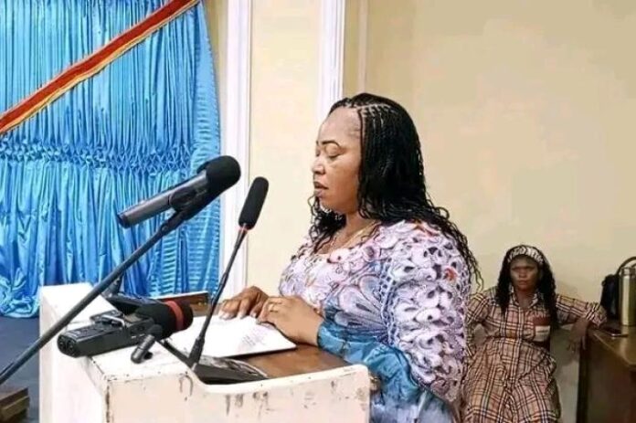 Kasaï-Central : motion de défiance contre la ministre Rose Kamueka