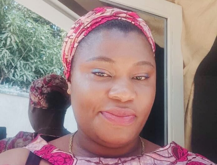 Sabrina Nkusu : dans l'Est de la RDC, le stylo ne plie pas devant le canon