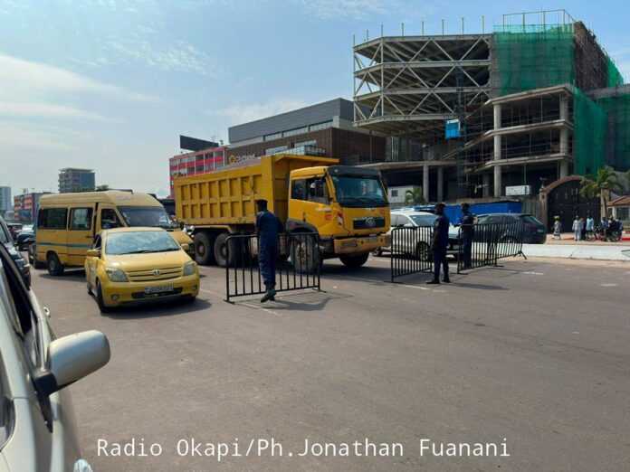Contrôles routiers à Kinshasa : l'incohérence exaspère les automobilistes